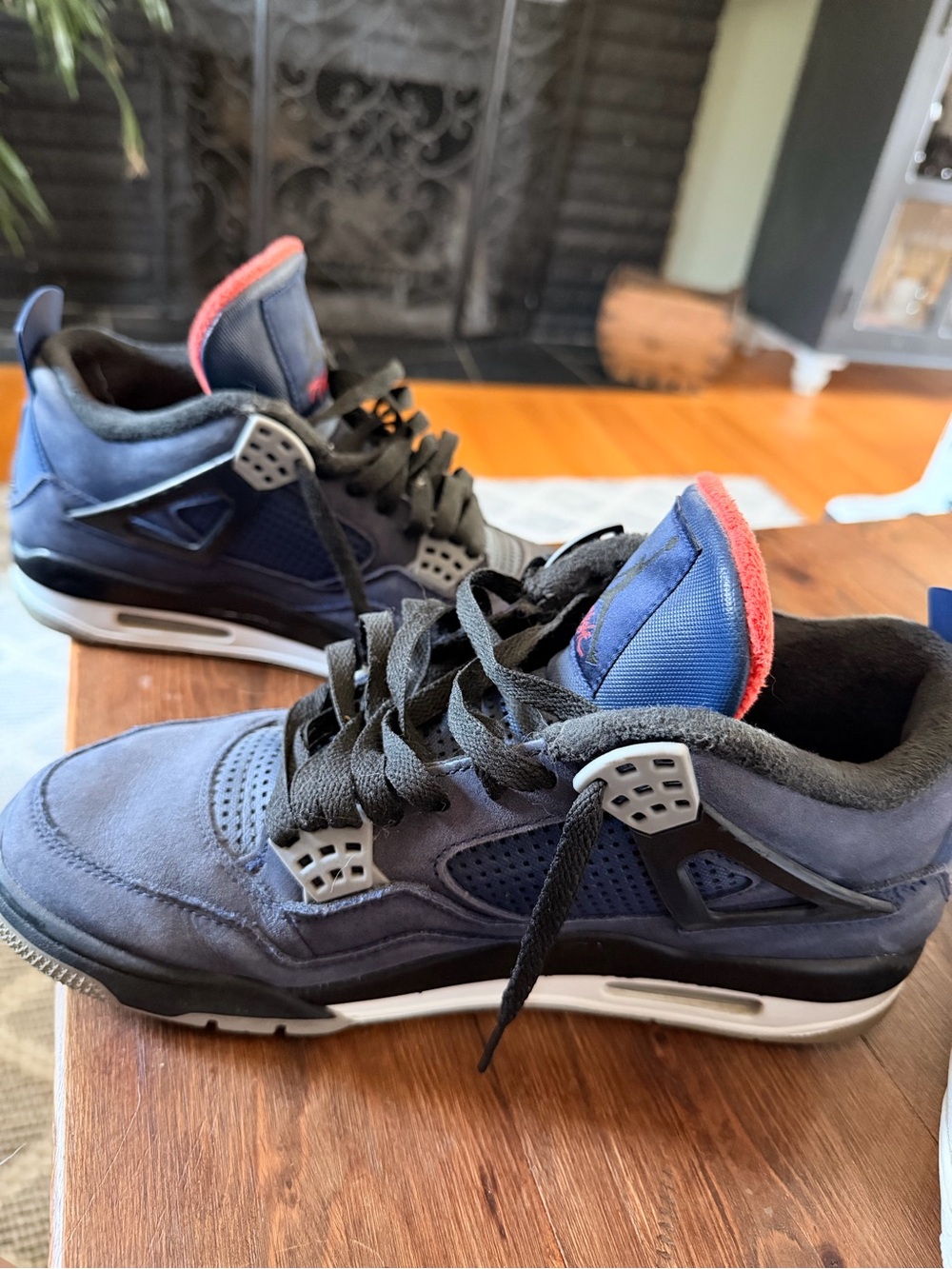 Air Jordan 4 retro winterized loyal blue